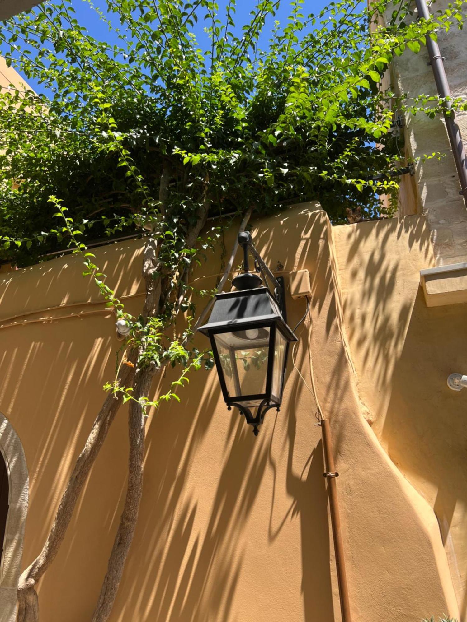 Asikiko Suites Rétino Exterior foto